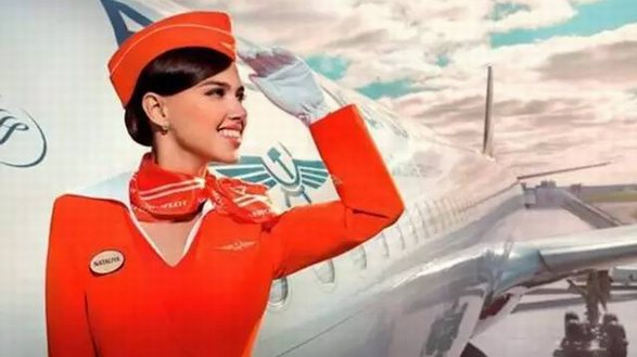 私人飛機(jī)上的空姐都需要做什么?這才是富豪買(mǎi)私人飛機(jī)的秘密！