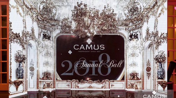 2018卡慕年度舞會 皇室風(fēng)范閃耀申城