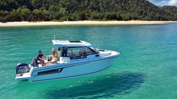 Merry Fisher 695 Series 2  七米長(zhǎng)的周末行者