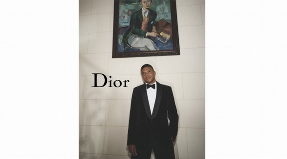 迪奧二零二六夏季系列 經(jīng)典元素?zé)ㄐ卵堇[